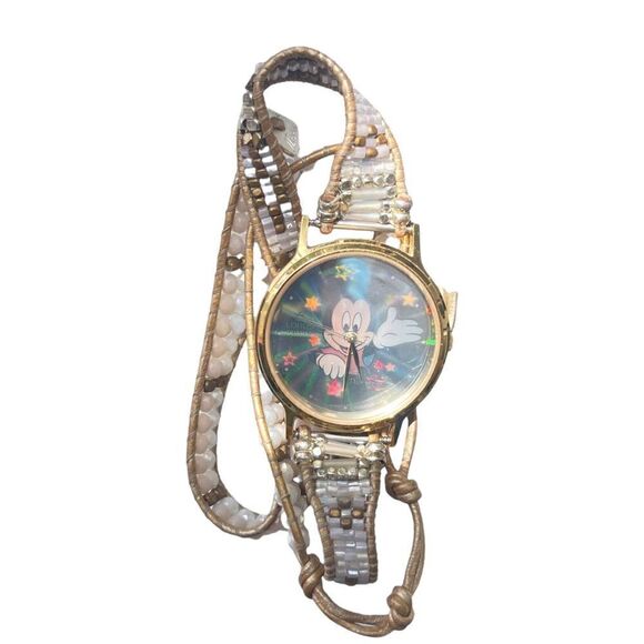 Vintage 1990s Holographic Disney Mickey Mouse Watch - Picture 5 of 11